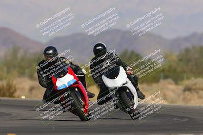 media/Nov-06-2023-Moto Forza (Mon) [[ce023d0744]]/3-Intermediate Group/Session 3 (Turn 5)/